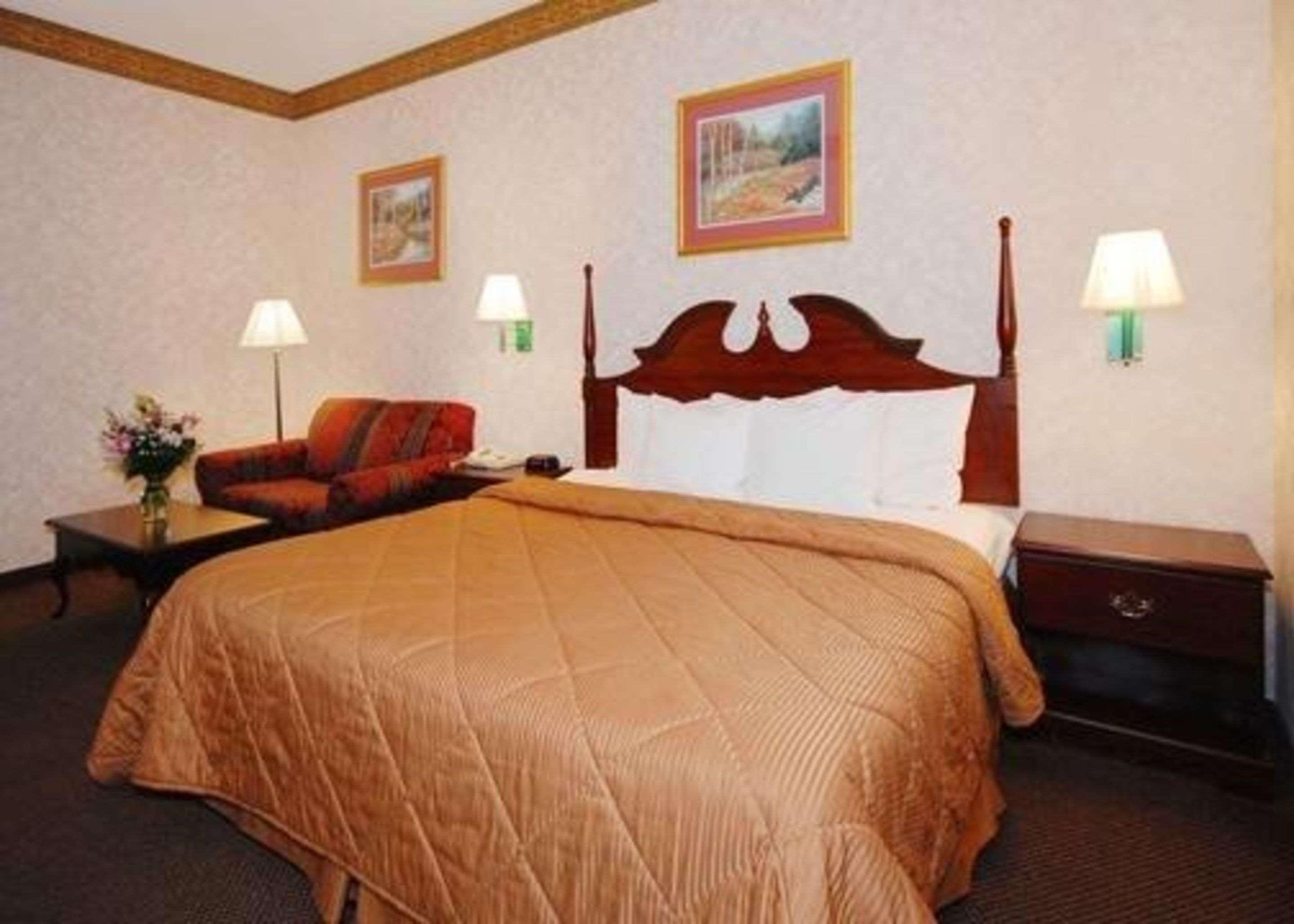 Quality Inn & Suites Tarboro - Kingsboro Extérieur photo